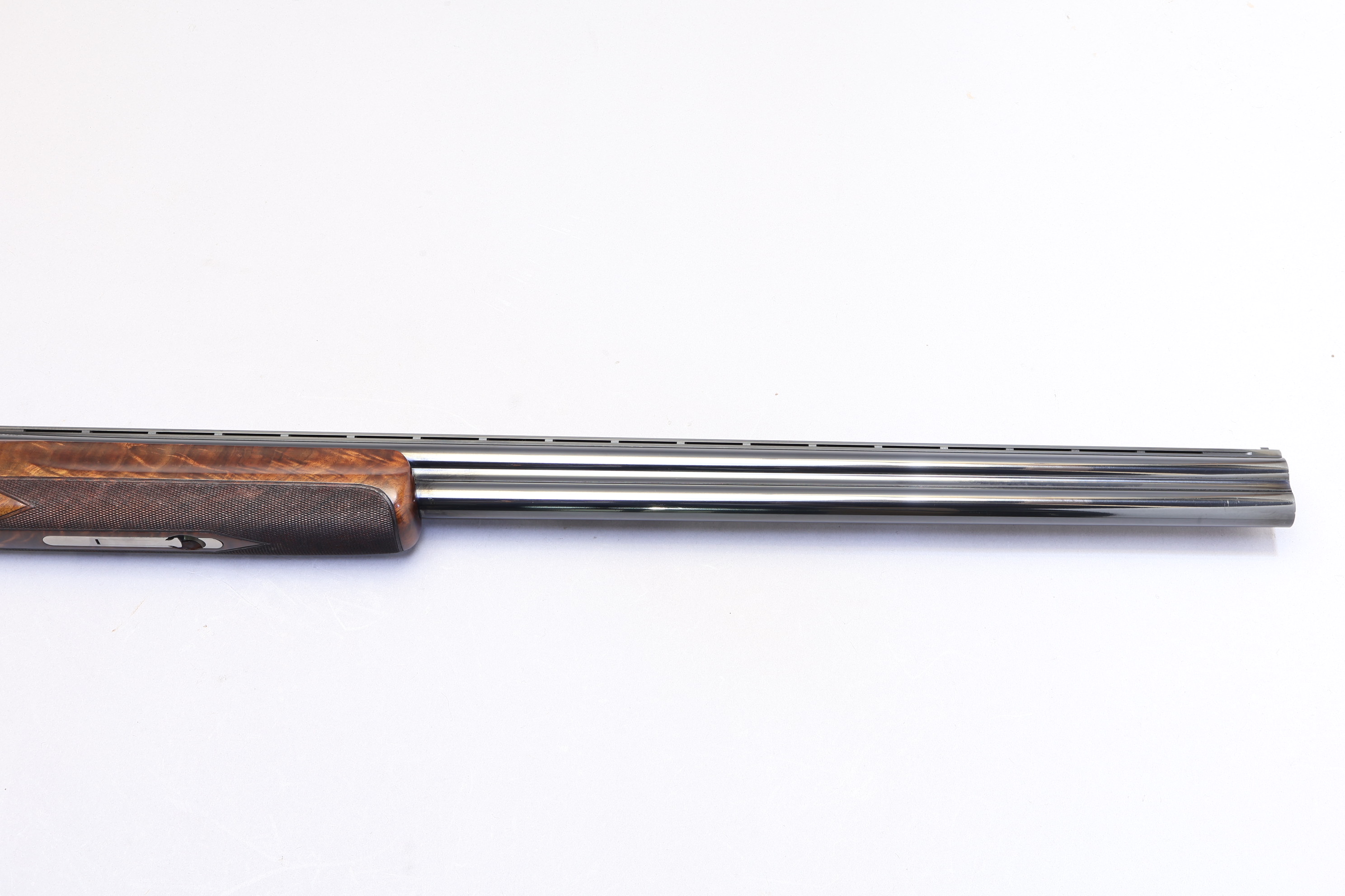 Miroku MK38 Trap Grade 5, 12 Ga, 32" barrels, adjustable comb-img-4