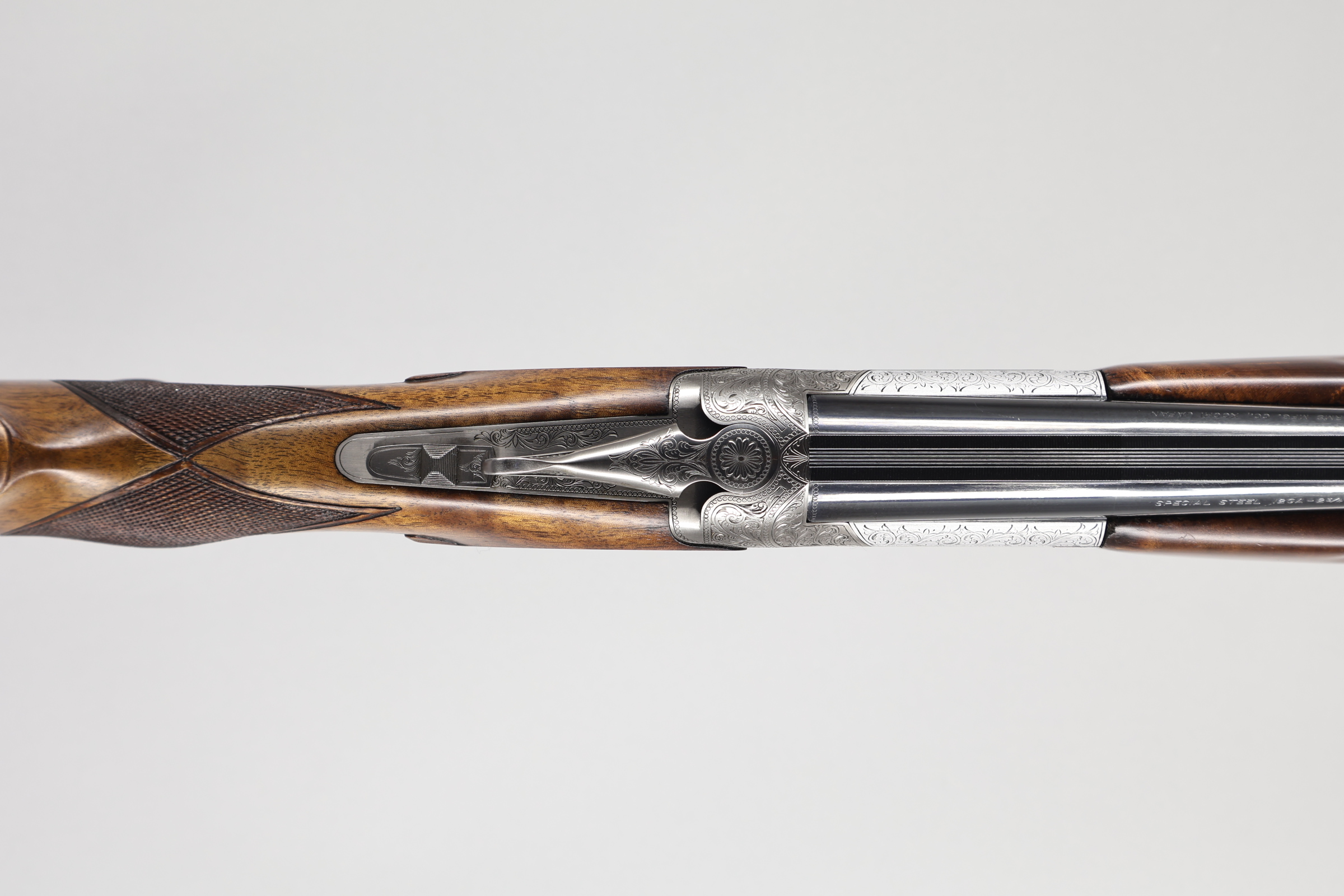Miroku MK38 Trap Grade 5, 12 Ga, 32" barrels, adjustable comb-img-21