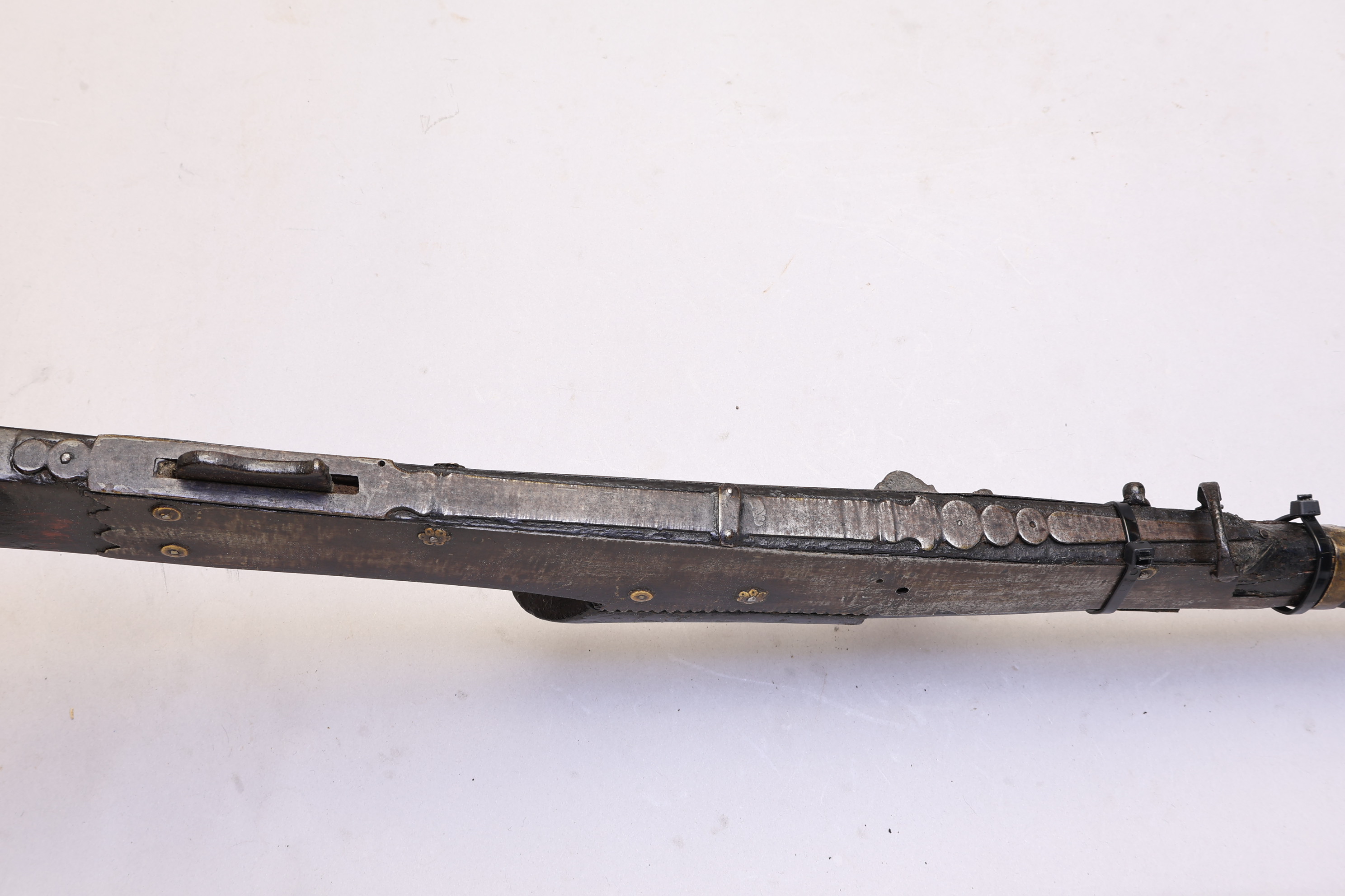 a .75 caliber Indian Matchlock Toradar-img-2