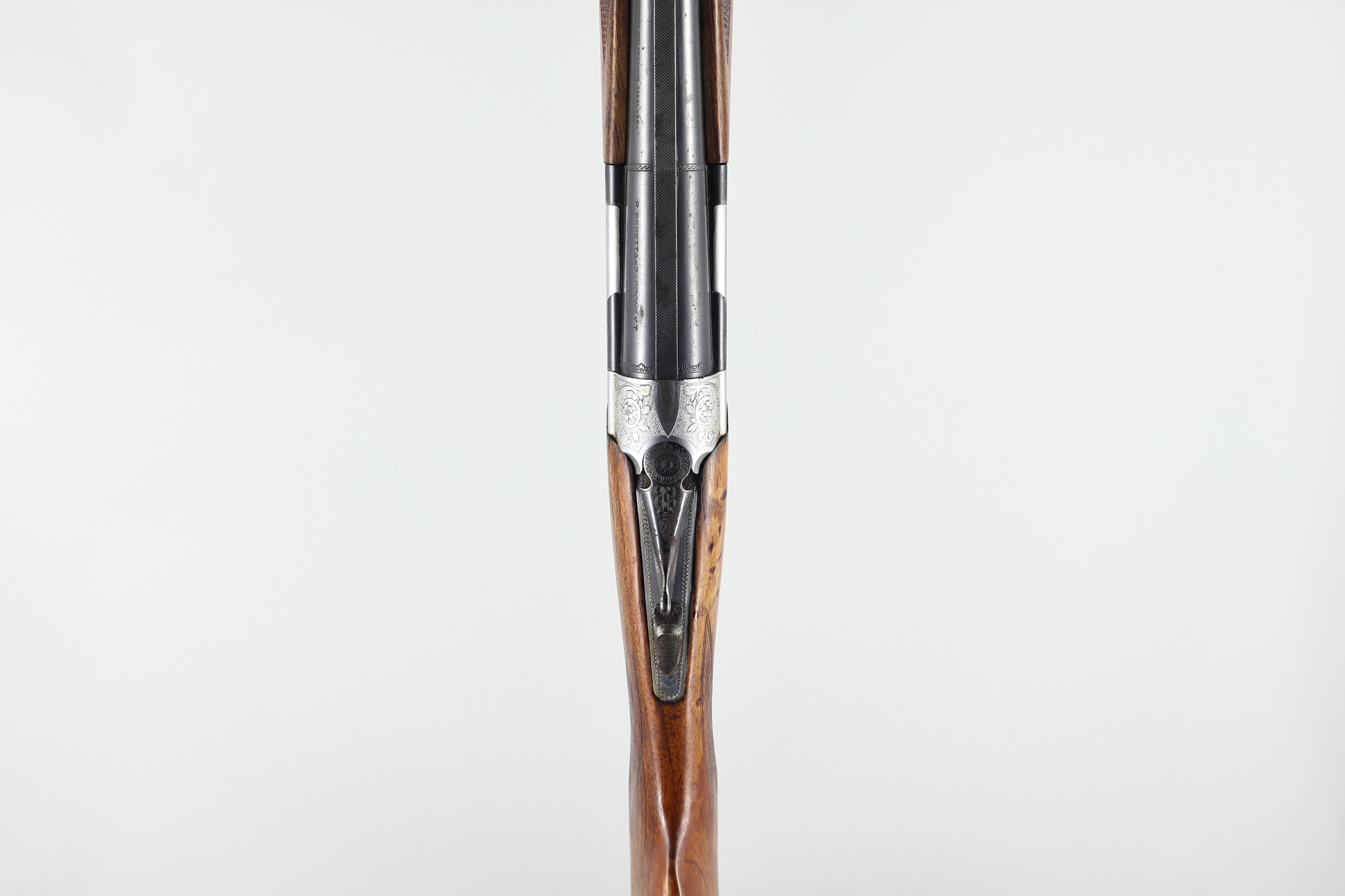 Beretta S56E, 12 Ga O/U 28" barrels Fixed choked-img-1