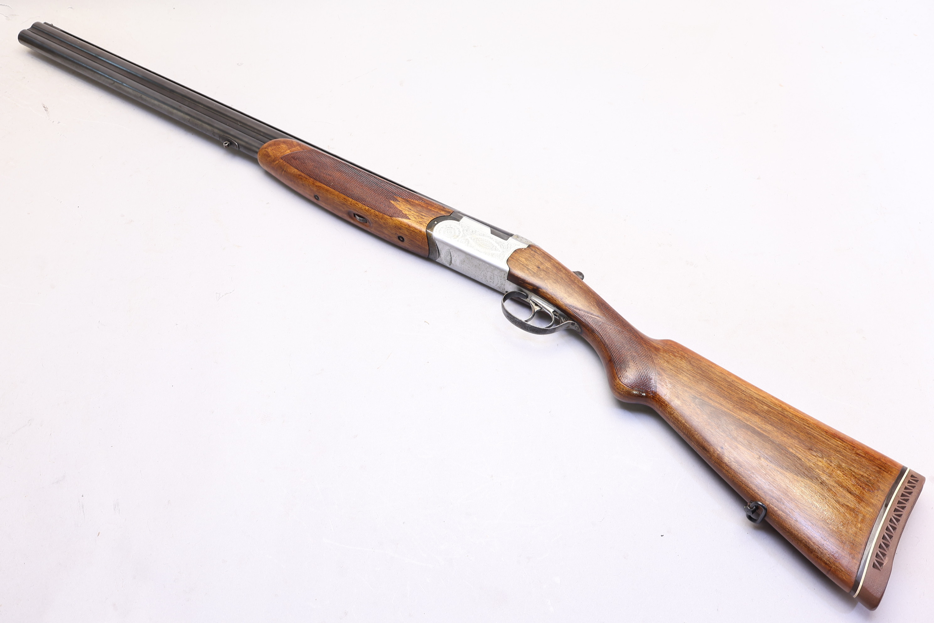 Beretta S56E, 12 Ga O/U 28" barrels Fixed choked-img-3